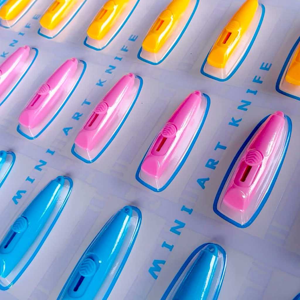 

SlLET ANAK WARNA WARNI /CUTTER WARNA WARNI / SlLET MINI / SlLET WARNA WARNI