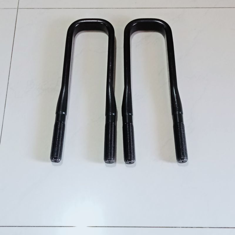 U Bolt/Behel belakang hinolohan