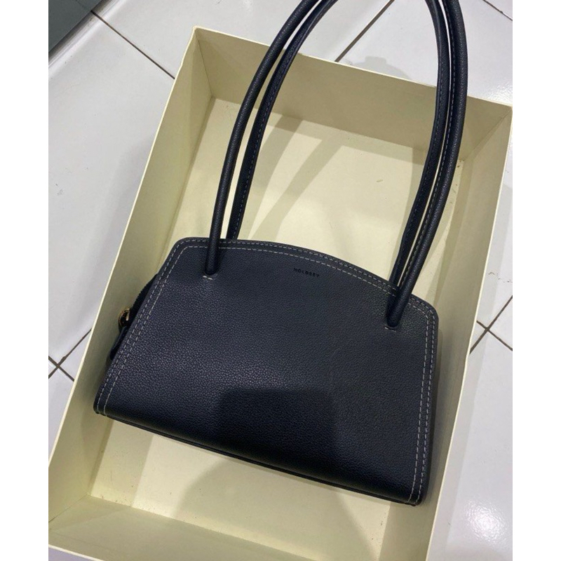 holdrey pound bag preloved