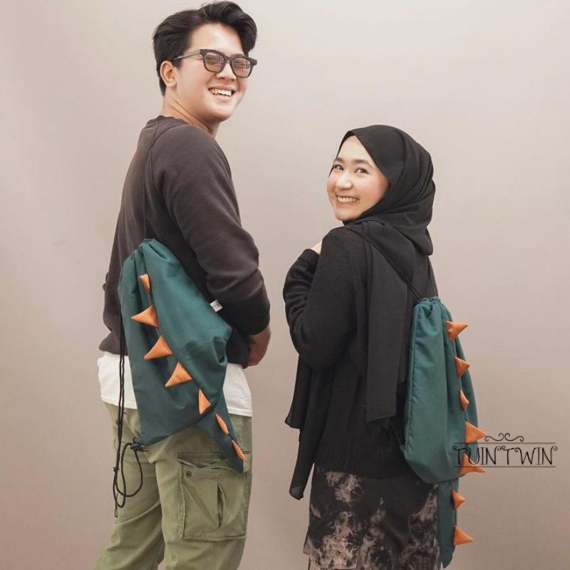 NEW STRINGBAG DINO DINOSAURUS COUPLE CEWEK COWOK BAG TAS SERUT KAKAK ADIK ANAK LUCU SEKOLAH JALAN