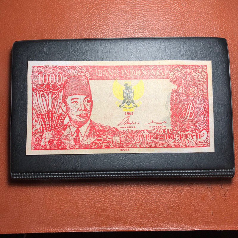 Uang Kuno 1000 Rupiah Soekarno 1964 Penari 7 Datar Seri BRI