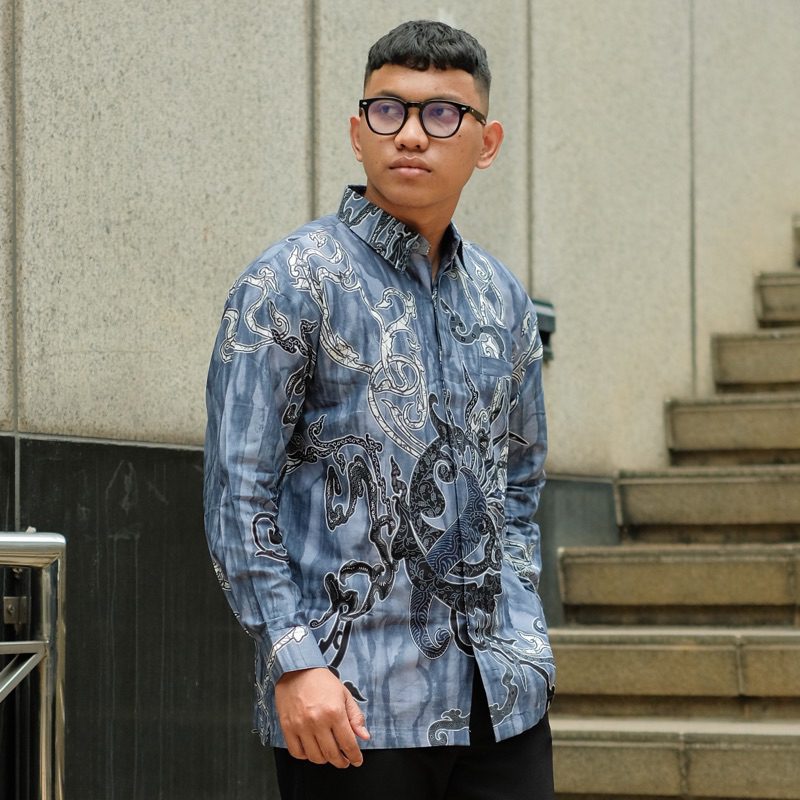 BATIK ROBBY KUSUMA BLUE | Kemeja Batik Pria Reguler Fit Katun Warna Biru Halus Atasan Tradisional Me