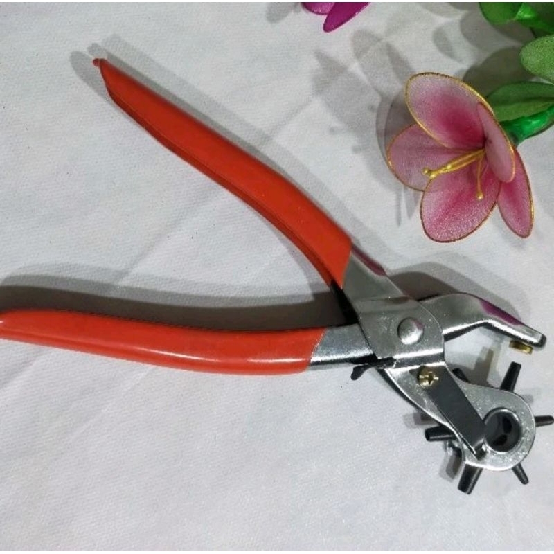 ( Merah ) TANG PEMBOLONG SABUK , TANG PELUBANG SABUK , TANG PELUBANG SABUK BANYAK UKURAN, TANG PEMBO