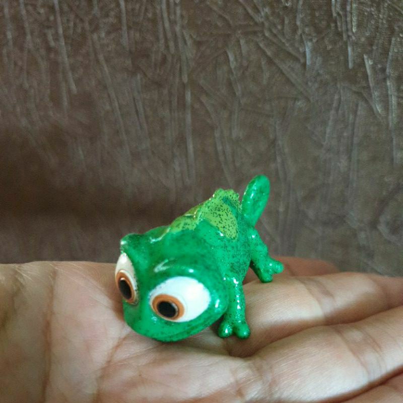 Princess Rapunzel Disney Pascal Tangled mix figure