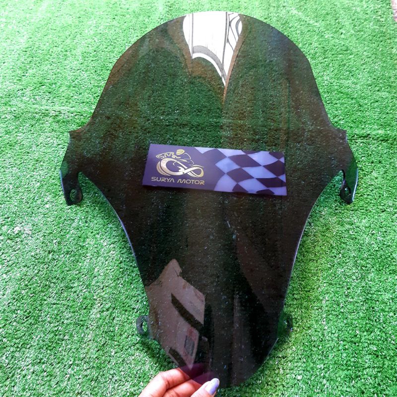 Winshield Pcx 150 Model Standar