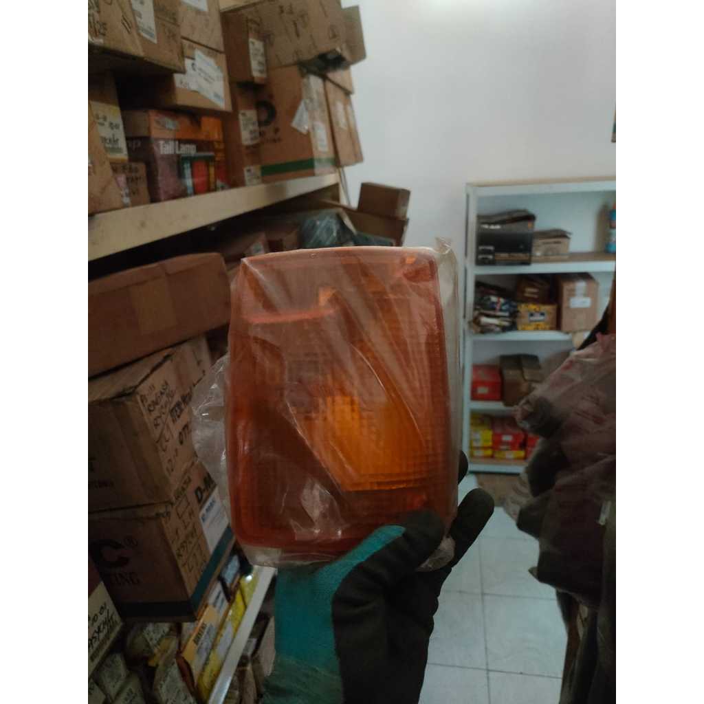 Lampu Sen Sein Depan Isuzu Panther Kanan Isuzu