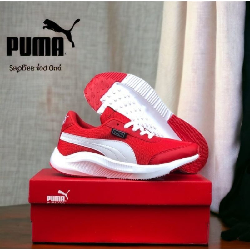 Sneaker running pria wanita merah putih