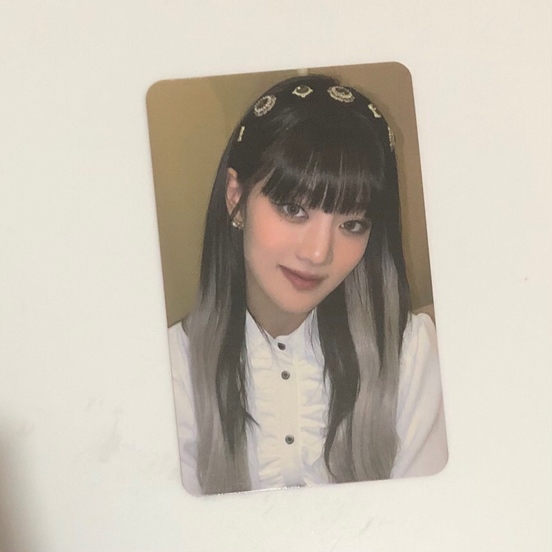 OFFICIAL PHOTOCARD MINNIE (G)I-DLE 3rd MEMBERSHIP NEVERLAND