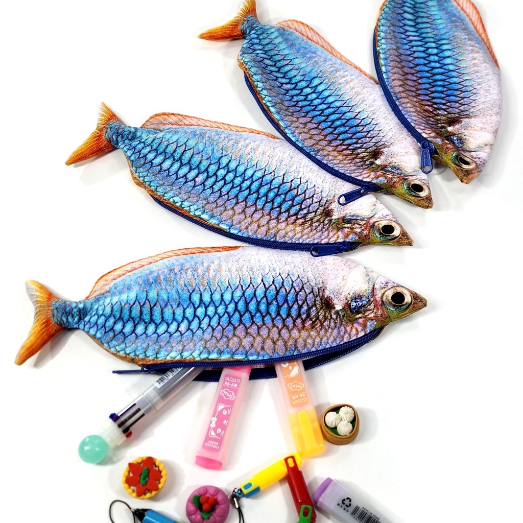 

Tempat Pensil Rainbow Fish favorit penggemar Ikan Hias Hampers Ultah Suvenir Souvenir Resign Kantoran Kantor hadiah