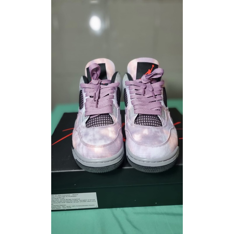 Air Jordan 4 Retro SE