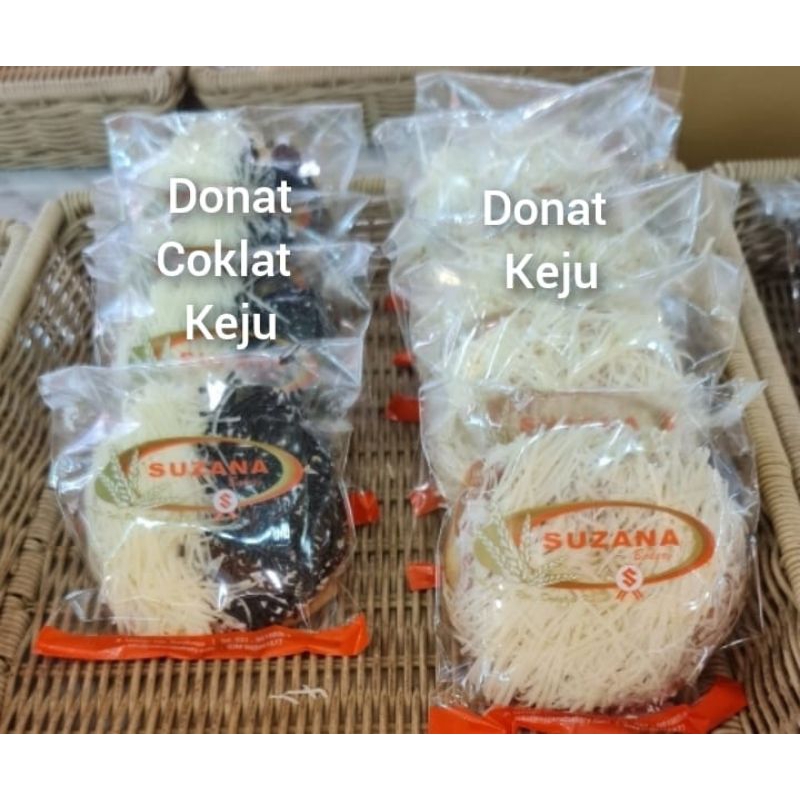 

Donut Keju | Donat Coklat Keju