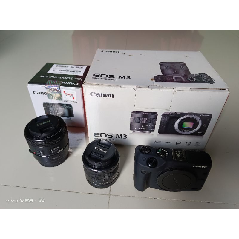Paket Camera Mirrorless Canon M3 & 2 Lensa ( Lensa Kit & Lensa Fix ) + Adapter Meike