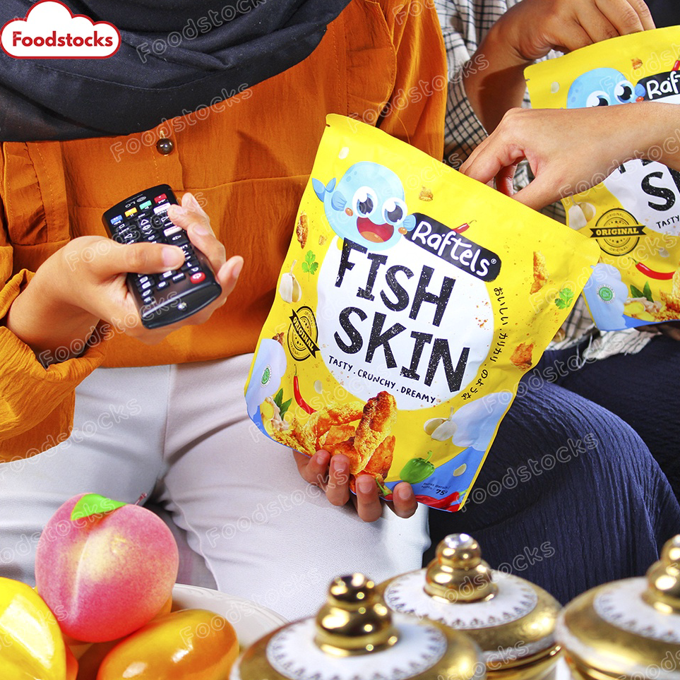 

Kirim Sekarang Keripik Kulit Ikan / Fish Skin Rasa Original Raftels 75gr Halal