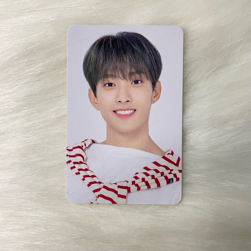 (booked) DK Seventeen 24H Watch PC Photocard