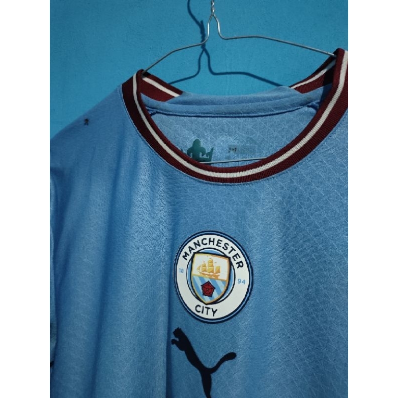 jersey Manchester city player issue