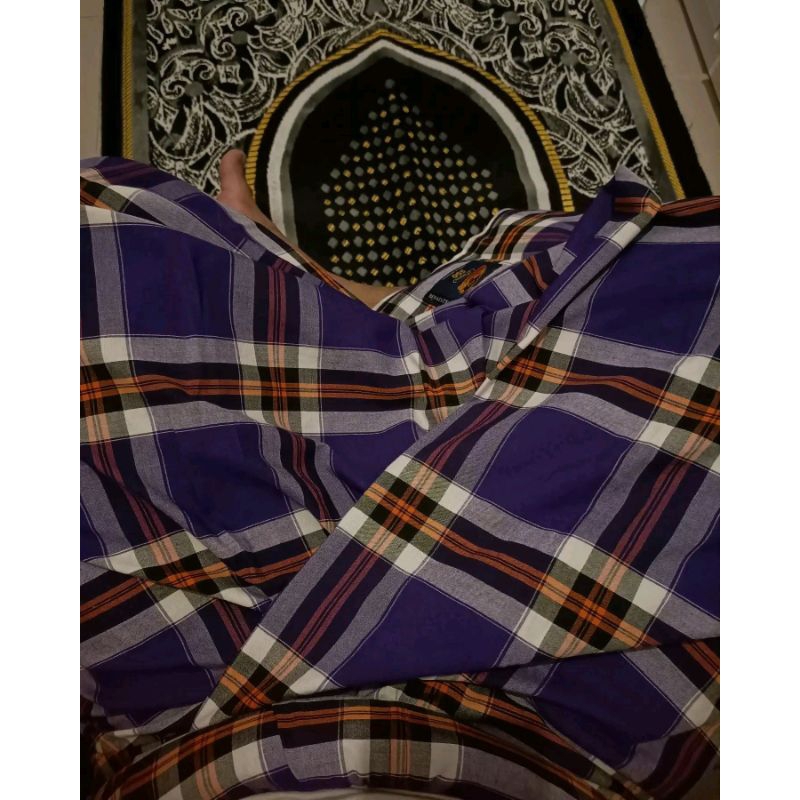 Sarung Atlas premium 750 ungu