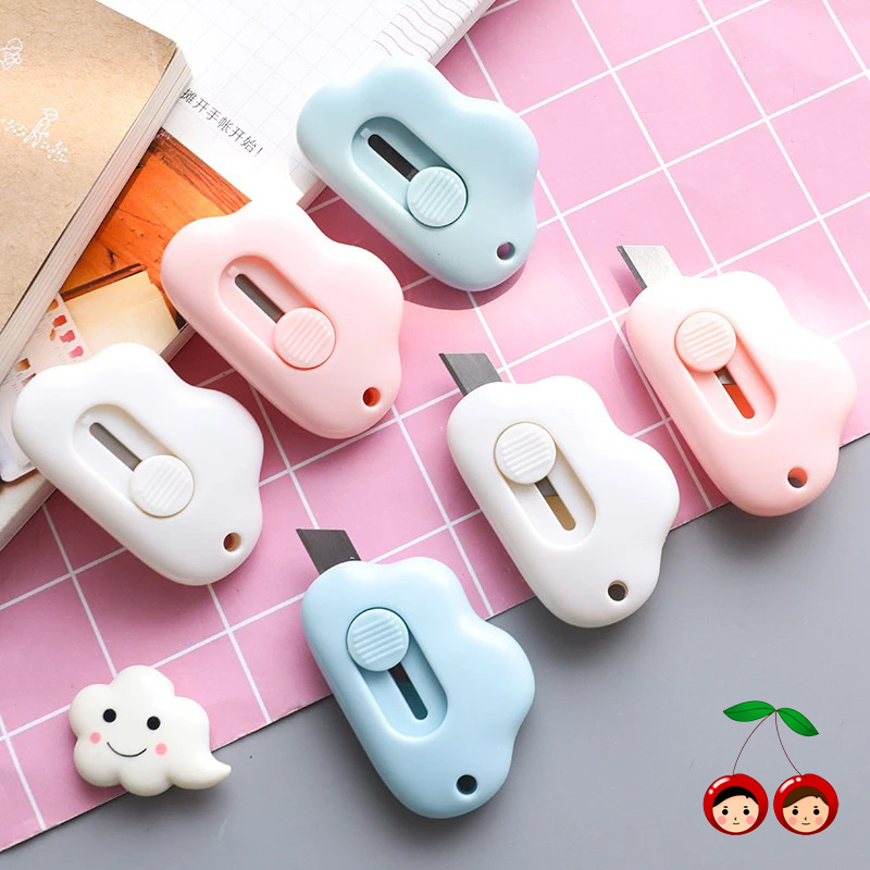 

Pisau Cutter Mini Model Awan Perlengkapan ATK Sekolah Travel Size