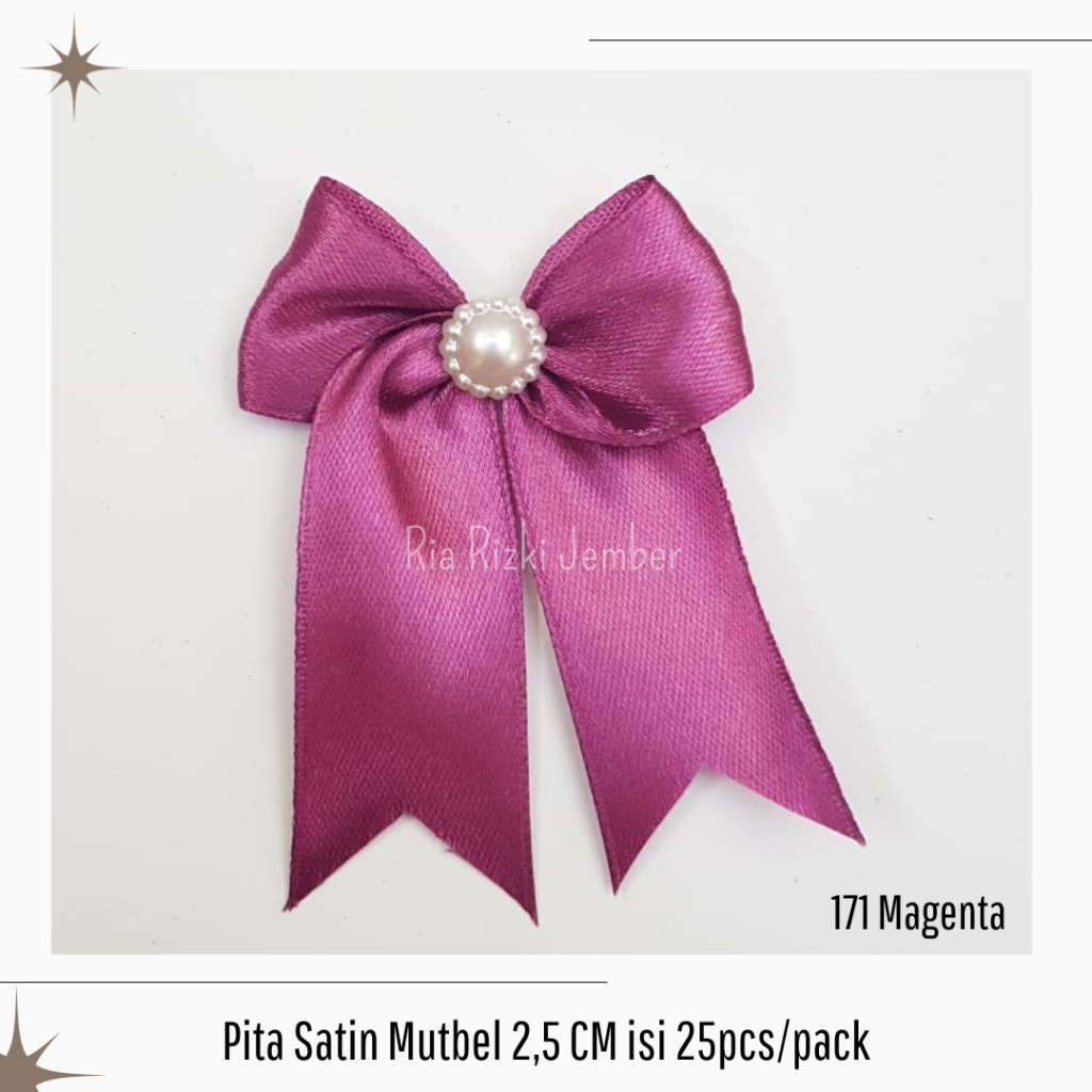 

Pita Souvenir Mutiara 2,5cm isi 25pcs/Aplikasi Pita Satin/Pita Jadi/Pita Tempel