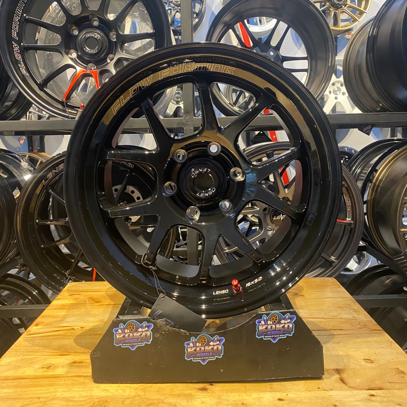 Velg Mobil Lenso Venom 6 R18 untuk Fortuner Pajerosport