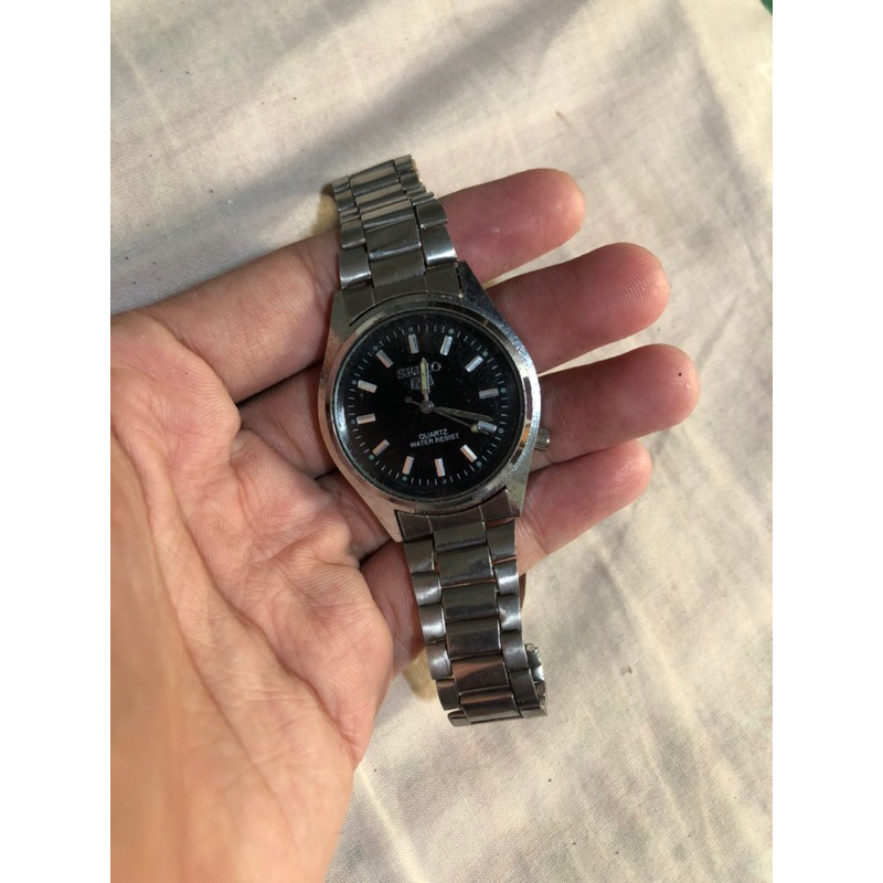 jam tangan seiko quartz