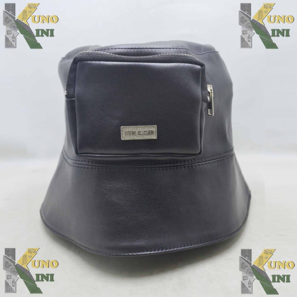 TOPI KULIT BUCKET WITH ZIPPER POCKET STEVE MADDEN, New & Original