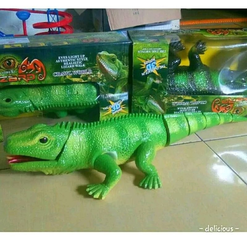 Mainan Anak Iguana Lizard Bisa Berjalan dan Bersuara.. Mainan Anak Iguana