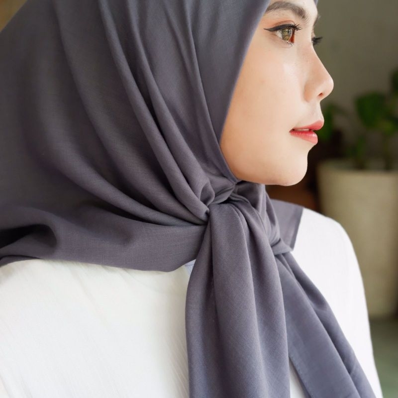 PARIS PREMIUM (segiempat anti letoy) - segi empat red rose - jilbab - fashion - baju anak perempuan 