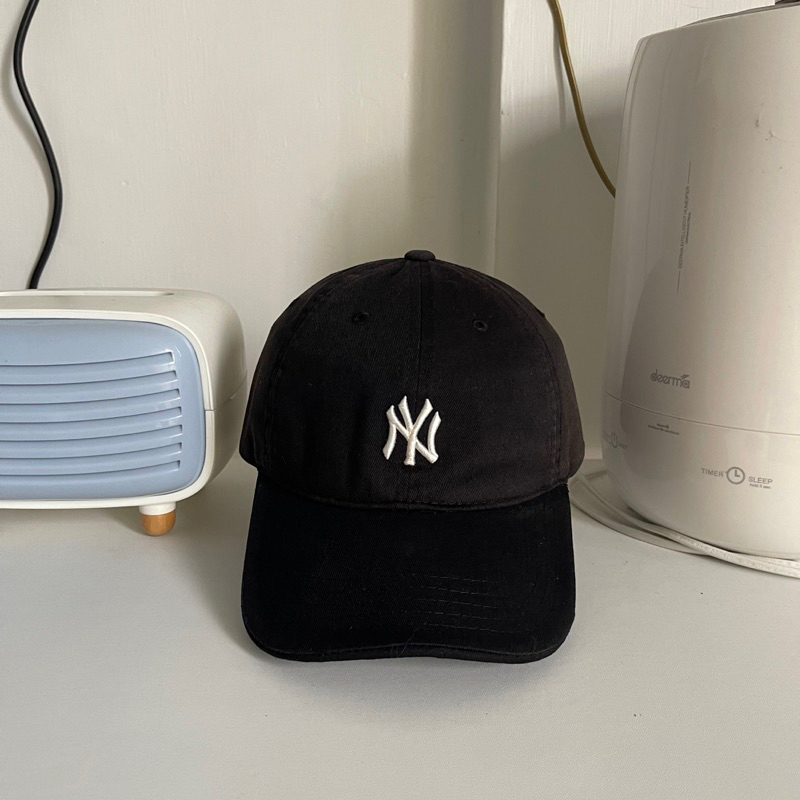 MLB NY SMALL LOGO CAP