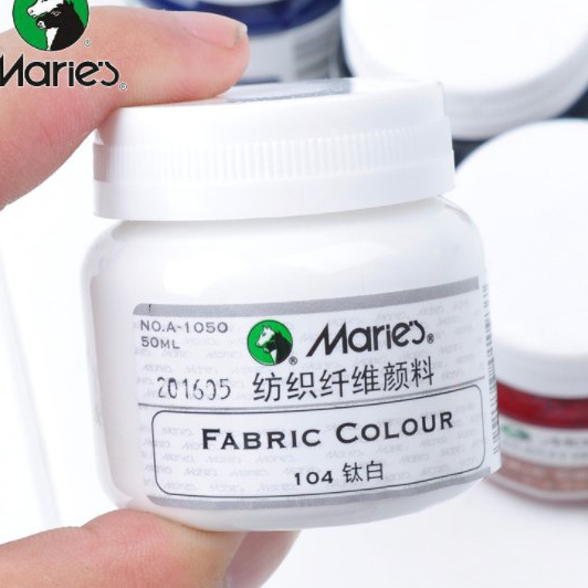 

Stock Banyak Maries Fabric Color A-1050 50ml | Cat Kain Tekstil