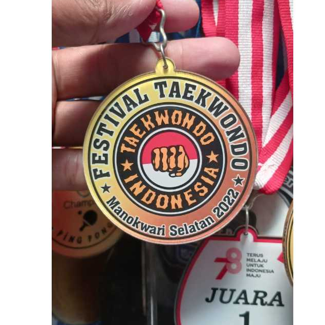 Medali Akrilik Festival Taekwondo