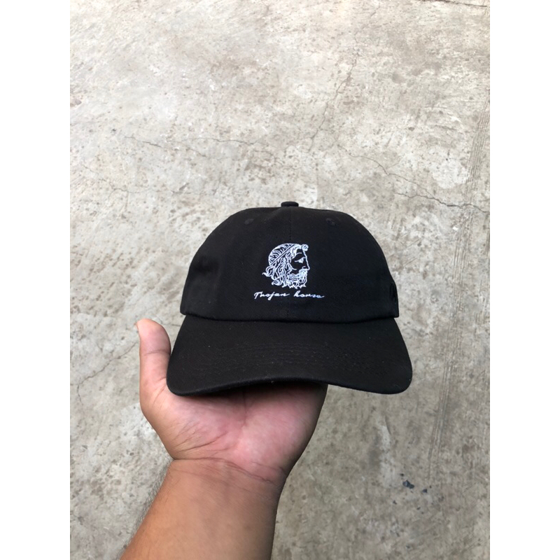 Topi Elstinko “Trojan Horse” Cap