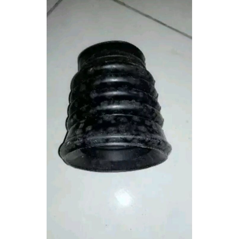 Selang hawa udara Toyota Dyna saurus