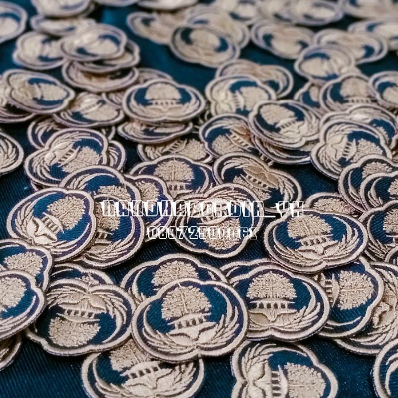 KORPRI/PGRI/SEKOLAH/IDENTITAS