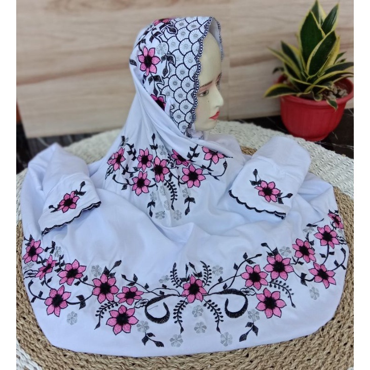 Mukena Terusan Langsungan Lajuran Dewasa Bordir Motif Amarilis