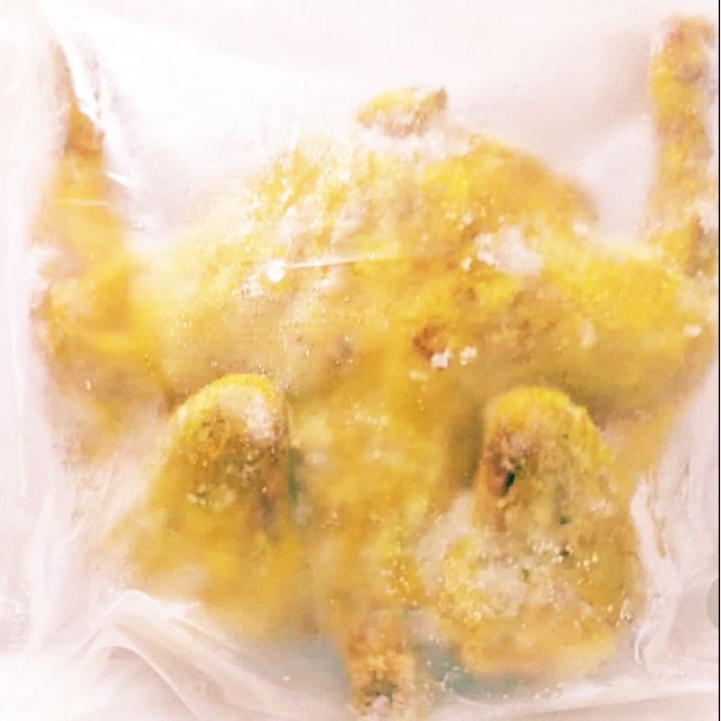 

ayam ungkep utuh beku