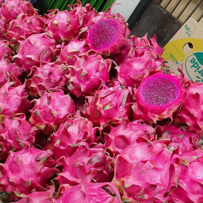 

Buah Naga Merah Putih Dragonfruit Red White Fresh