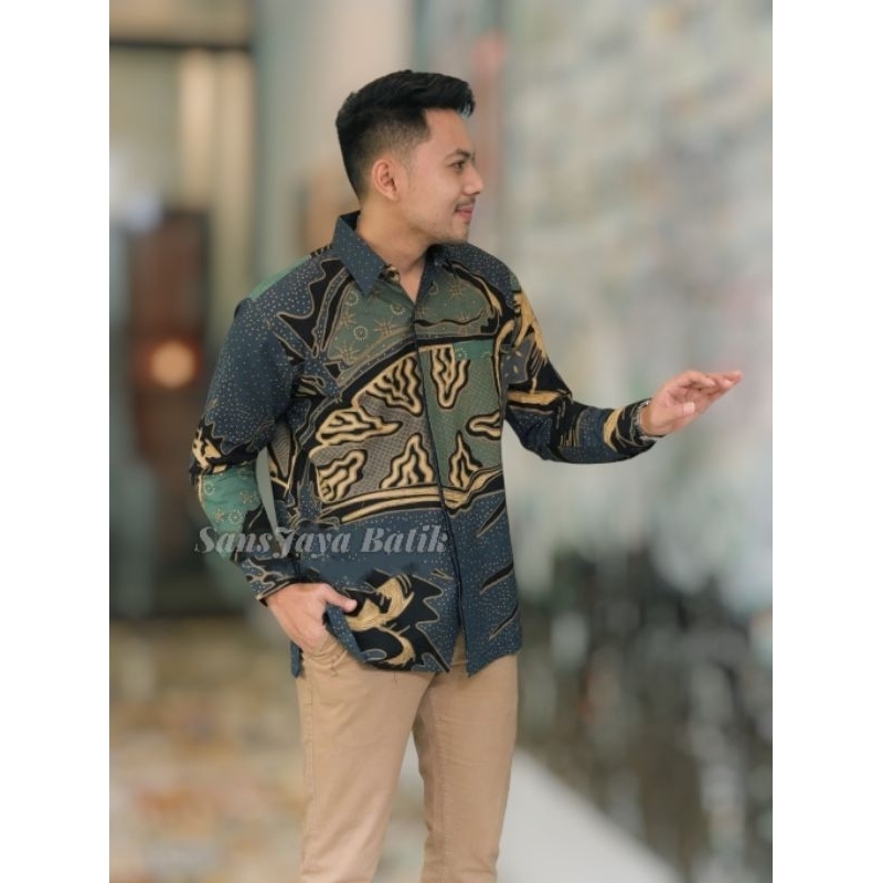 KEMEJA BATIK PRIA SLIMFIT LENGAN PANJANG WARNA BIRU DONGKER DANURARYA NAVY KEMEJA BATIK PRIA SLIMFIT