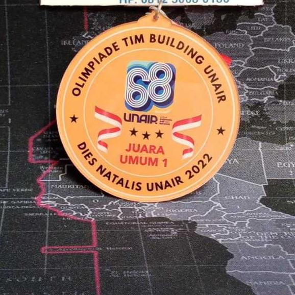 

Medali Akrilik 68 RI Murah Meriah