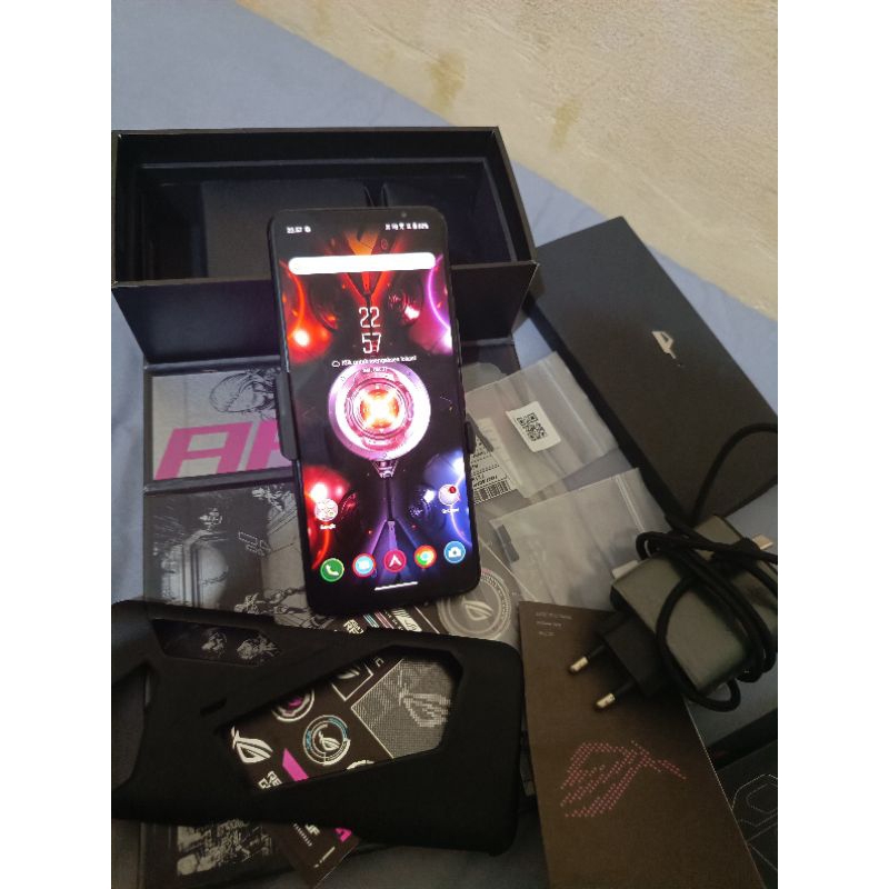 ASUS ROG PHONE 5 8/128 SECOND