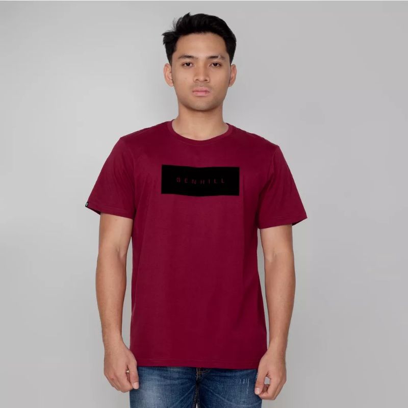 T-shirt Benhill maroon unisex -kaos distro