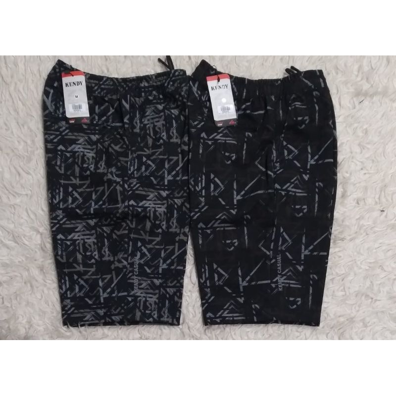 CELANA PENDEK KENDY KAOS