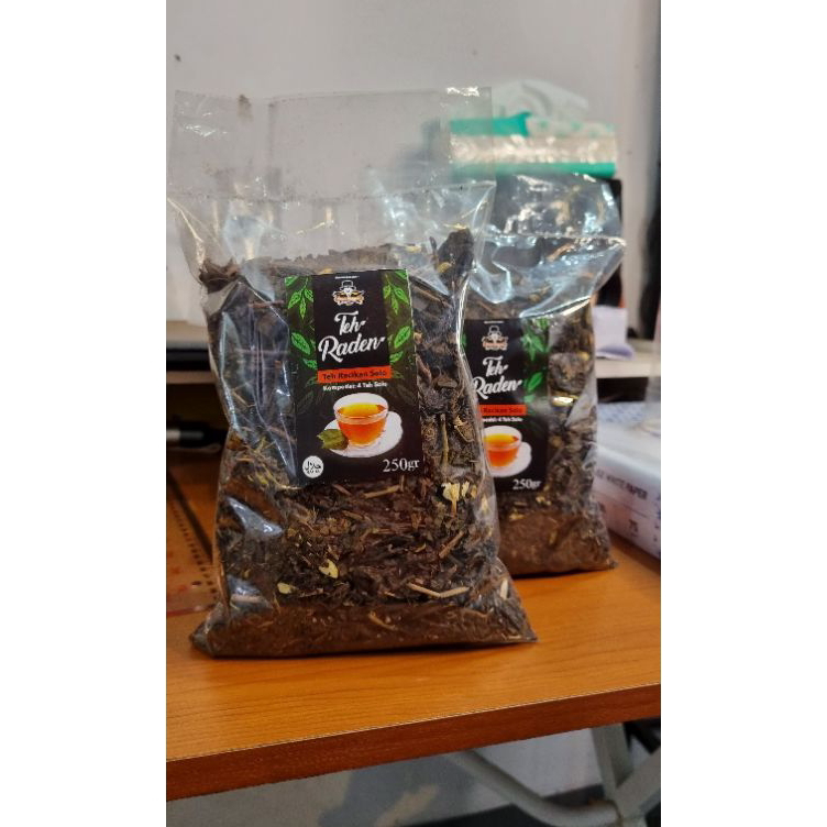 

FPYQ7616 PALING AMPUH>>> teh raden 500 gr (teh 4 racikan khas solo) || teh wedangan | teh angkringan | teh solo