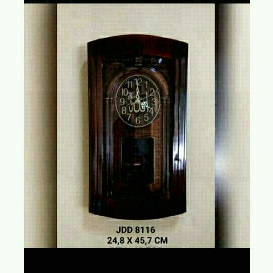 jam dinding motif kayu bandul  musik 8116