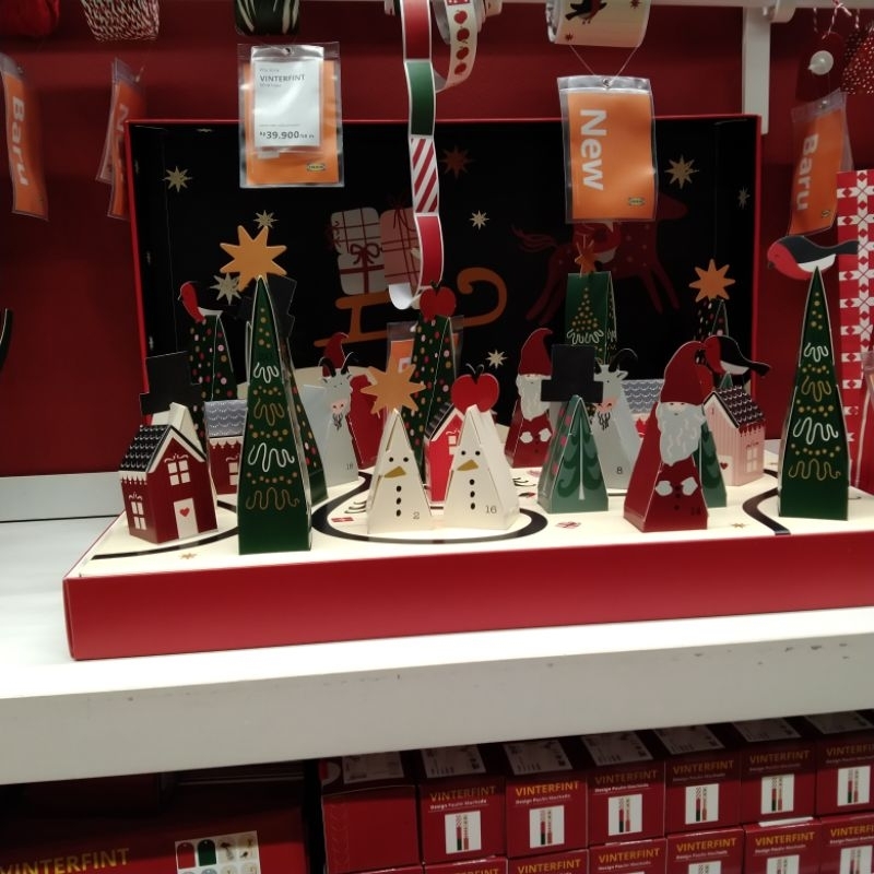 

Kalender advent 24 kotak kalendar natal 34 x 54 x 5 cm