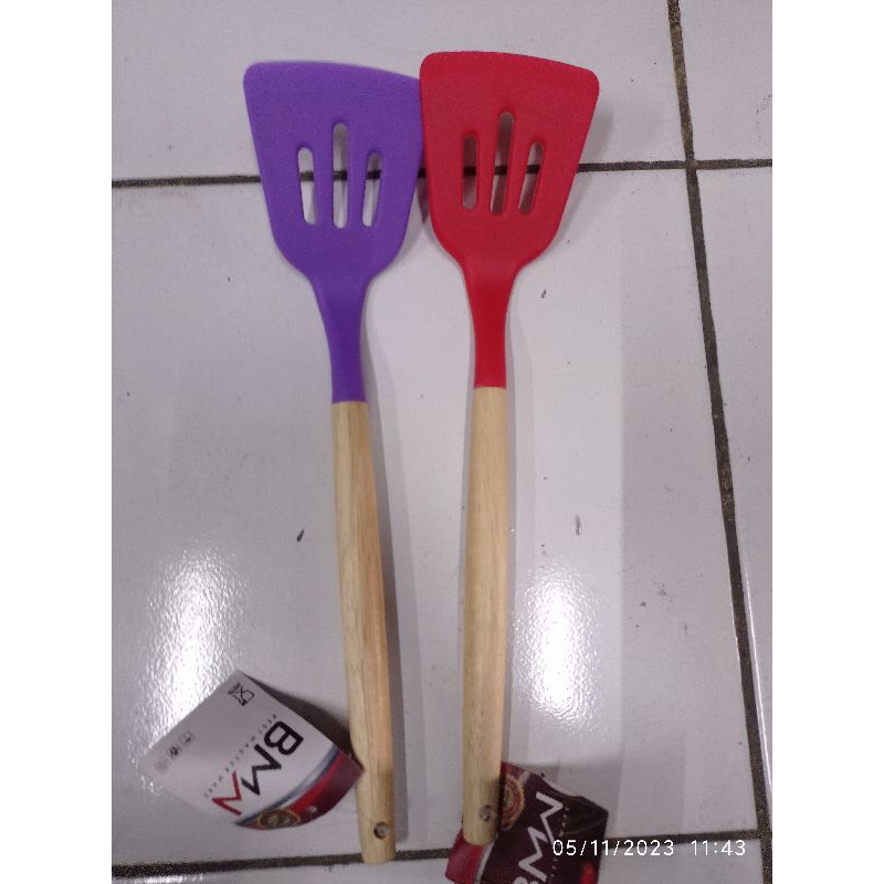 Sodet / sutil silikon gagang kayu