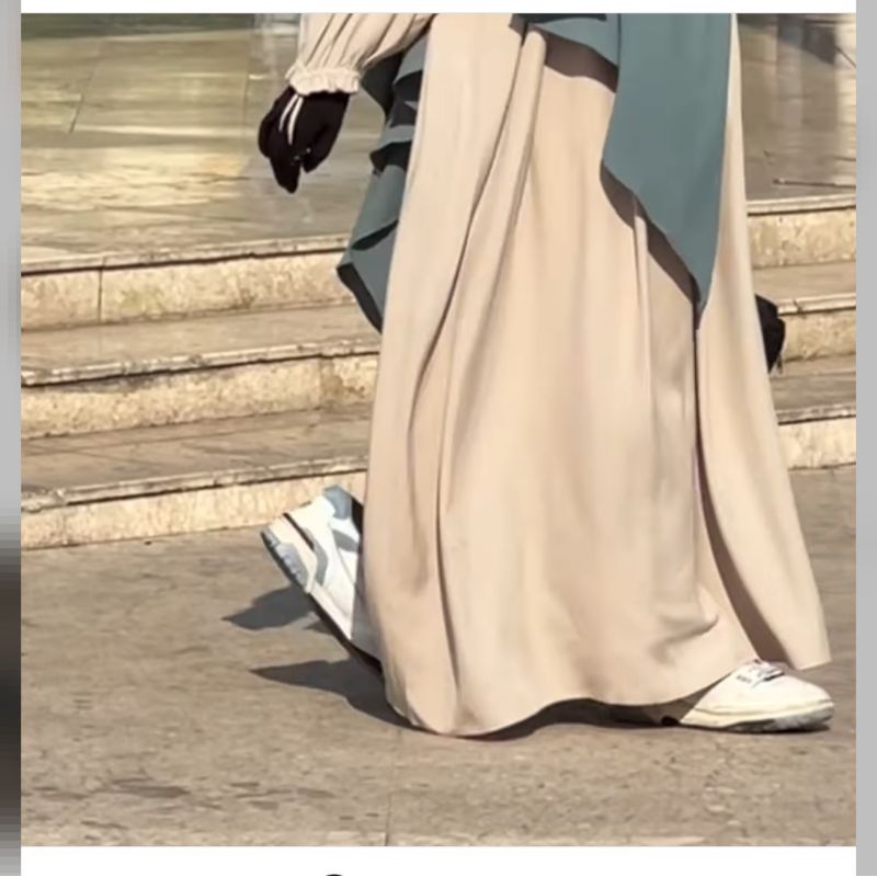 NWT The Dress Polos ElMadina Abaya size XS Qc Passed Coconut Cream