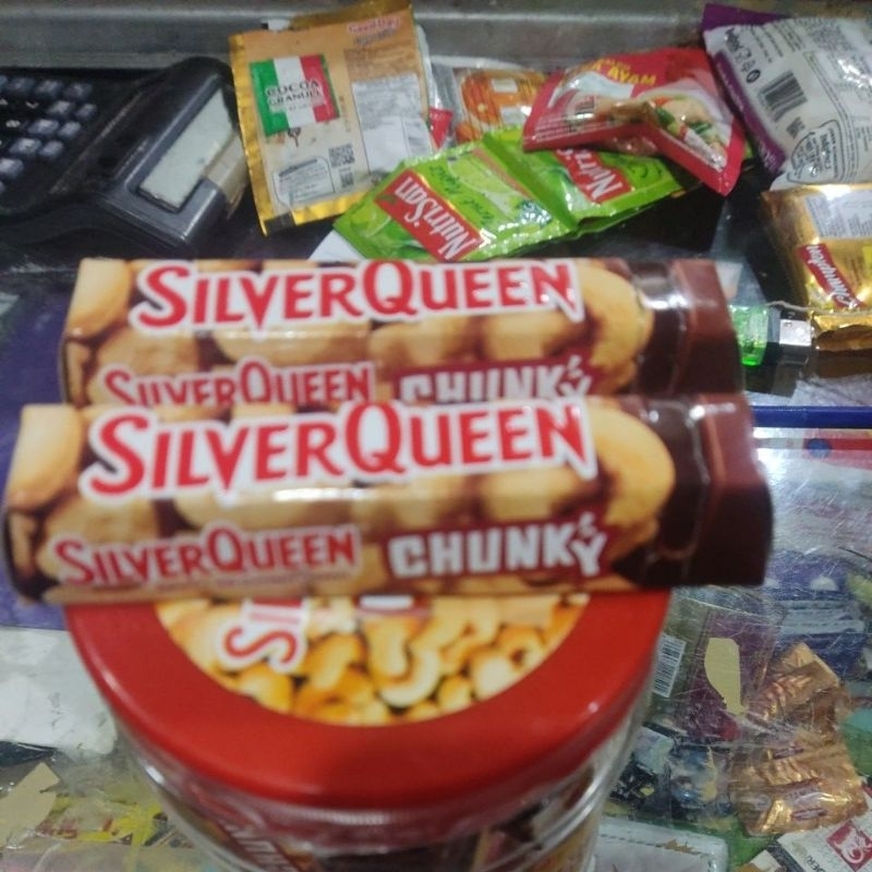 

SilverQueen chunky 30g