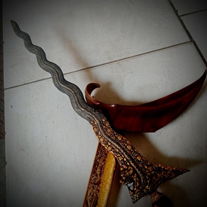 Keris Nogo rojo Kinatah luk 13 Pamor Pedaringan Kebak