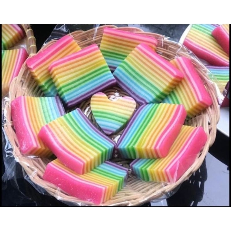 

KUE PEPE - KUE LAPIS PELANGI -Jajanan Pasar- Aneka Kue Basah