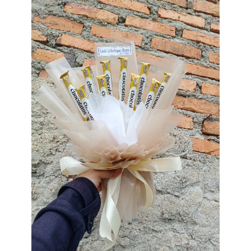 

Buket Snack Chocolatos Hadiah Wisuda / Hadiah ulang tahun / hadiah anniversary / buket murah